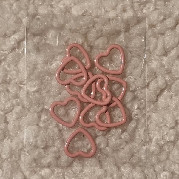 Metallinen silmukkamerkki syd&auml;n 10kpl